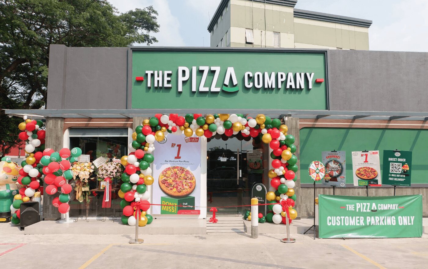 Grand opening the pizza company at Karawaci